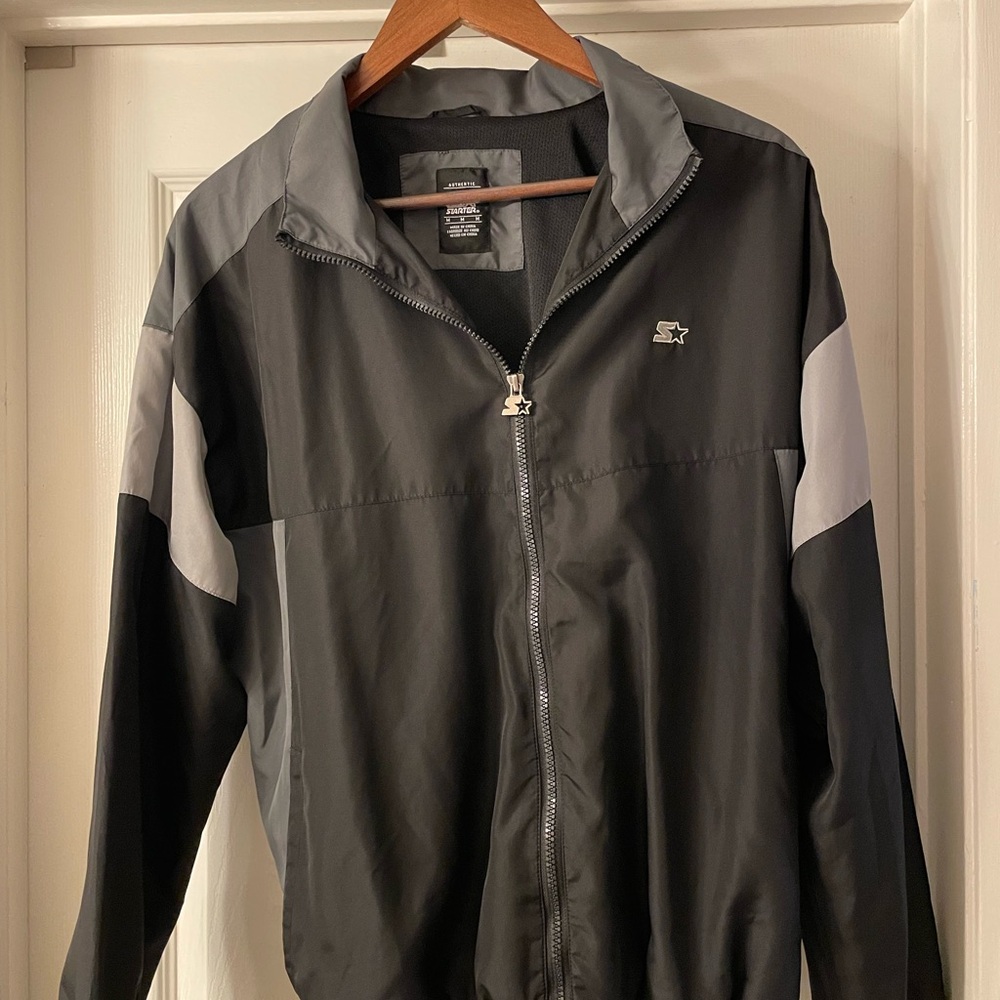 Starter Men's Black and Gray Jacket